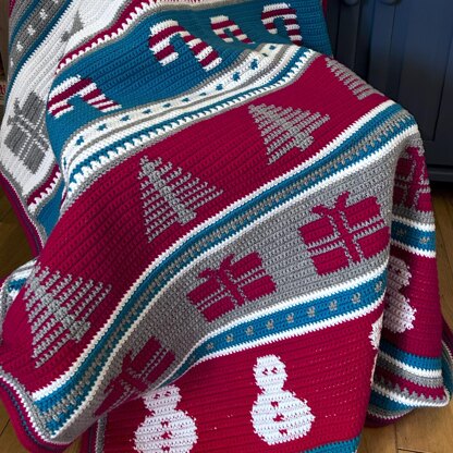 Cosy Christmas Blanket