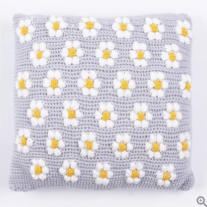 Daisy Bobble Cushion