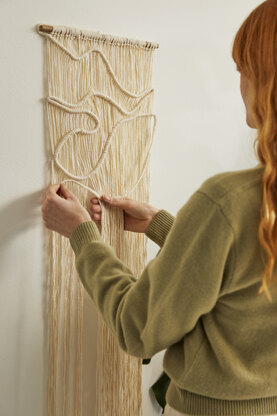 DMC Knotted Waves Macrame Kit Macramé Kit - 65 cm x 27 cm