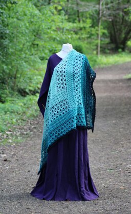 Triangular Scarf "Metis"