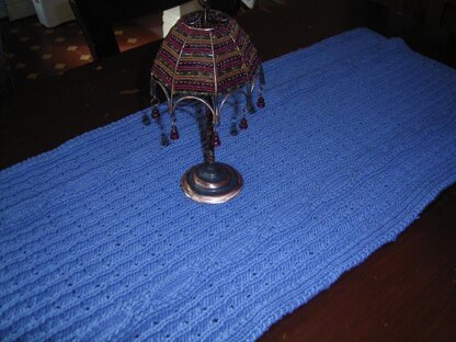 Cute Cabled Table Runner