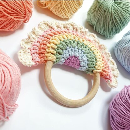 Rainbow and clouds teether