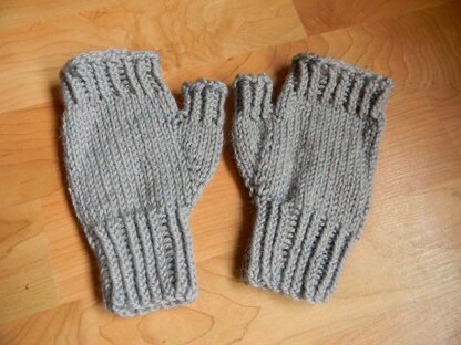 Fingerless Mitts