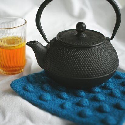 Bobble - Felted Pot Holder in MillaMia Naturally Soft Aran