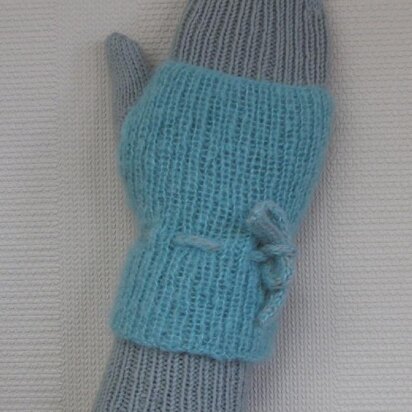 Mitten Twin Set