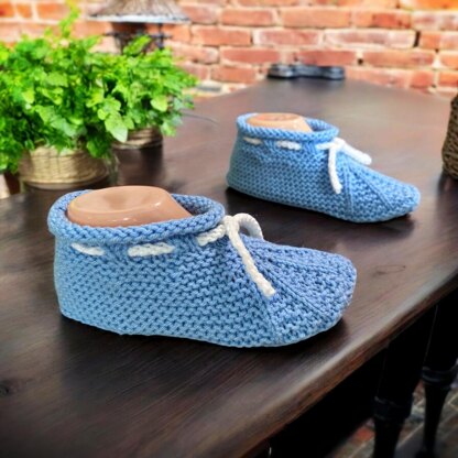 Stay Put Tie Up Slippers