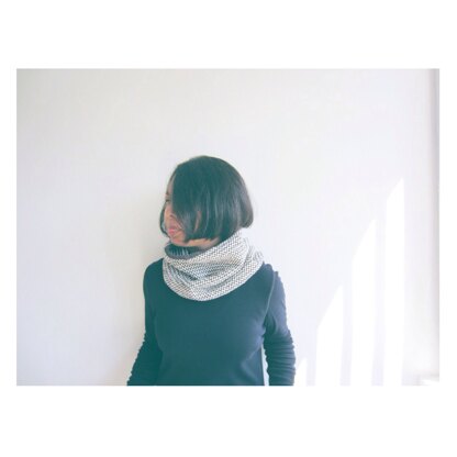 Monochrome Cowl