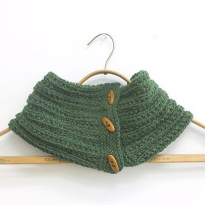 Knit Button Neck Warmer Scart