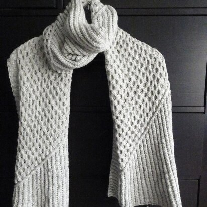 Broken Honey Scarf