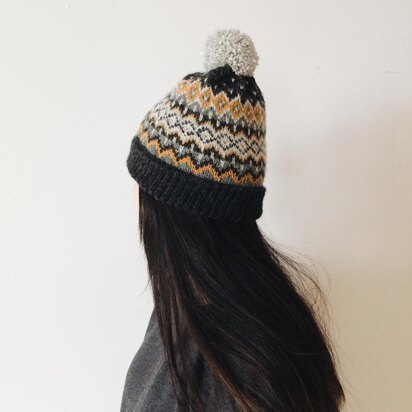 Midnattsol Hat - knitting pattern