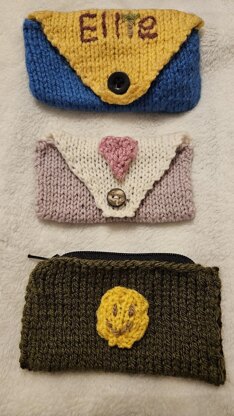 Little Knitted Purse