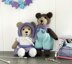 Amy & Oscar teddy bears knitting pattern 10984