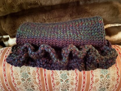 Lustrous Winter Snood