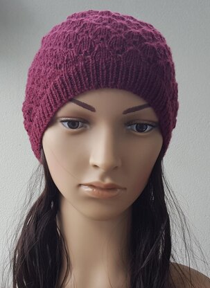 Stacey - 5ply lace stitch beanie