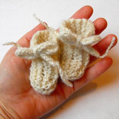 Olivia Preemie Booties