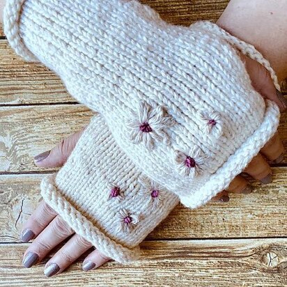 Embellished Fingerless Mitts