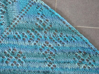 Ice Queen shawl