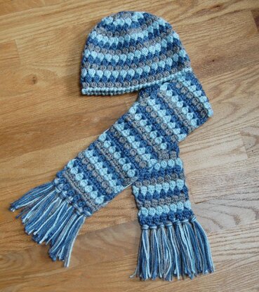 Mod Hat and Scarf Set (3 sizes: toddler, child, teen/adult)