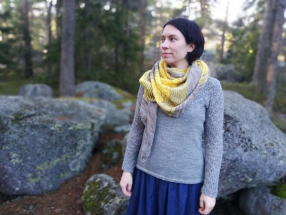 Kanttarelli Shawl