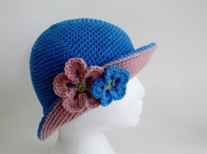 Ladies Double Brimmed Crochet Hat