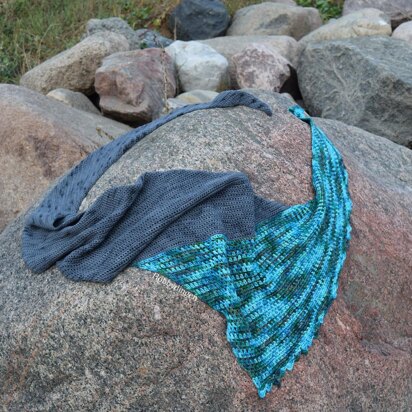 Ocean Waves Shawl