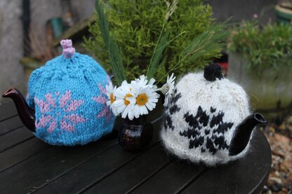 Baby Killing and Baby Daisy Teacosies