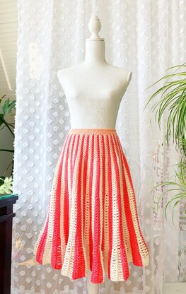 Pleated skirt