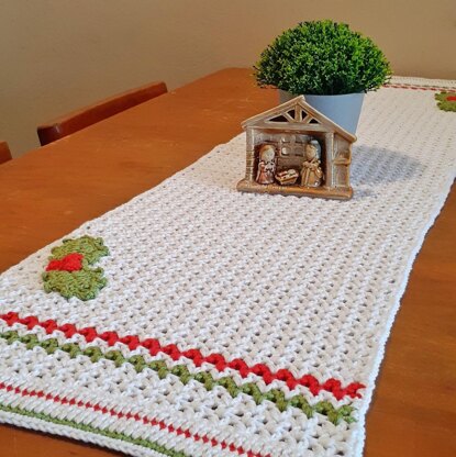 Christmas table runner