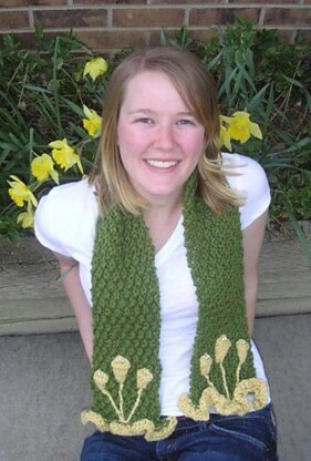 Tulip Ruffle Scarf