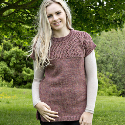 Tunic in Twilleys Freedom Alfresco Aran - 9209