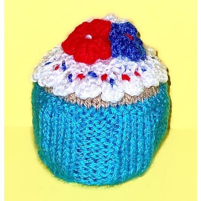 Royal Coronation Cupcake orange cover /9cm toy - knitting pattern