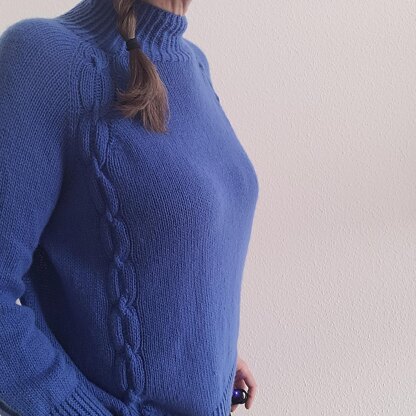 Cable connection pullover