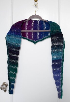 Peacock Stitch Shawlette