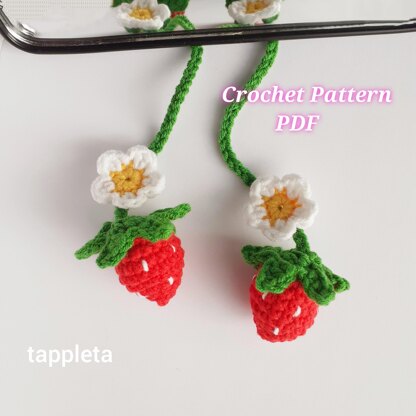 Strawberry car hanging crochet pattern