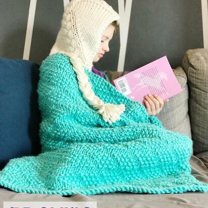 Hooded Elsa Blanket