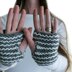 Fingerless Gloves : Curiouser