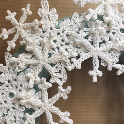 Crochet Snowflake Wreath