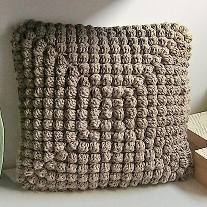 Bobbles in the Puff Pillow Pattern