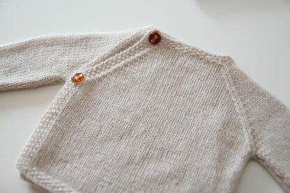 100% Cashmere Cache-coeur and two Baby Beanies