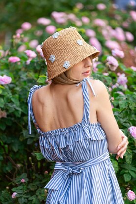 Flower bucket hat