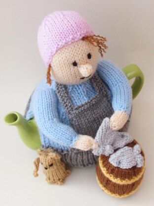 Shetland Herring Girls Tea Cosy