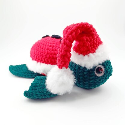Amigurumi turtle Christmas