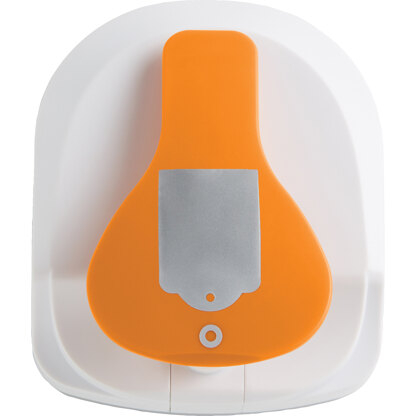 Fiskars 3-In-1 Tag Maker Punch - Standard