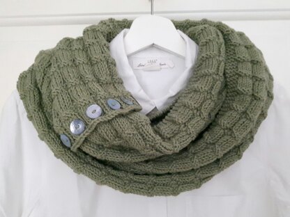 Green Spruce Cowl