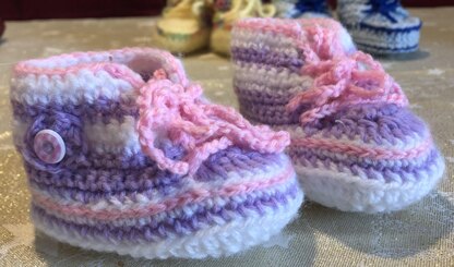 Babyschuhe Corina, Häkelanleitung