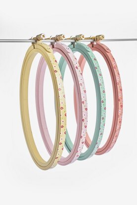 DMC 5 x 9 inch Oval Painted Embroidery Hoop - Turquoise