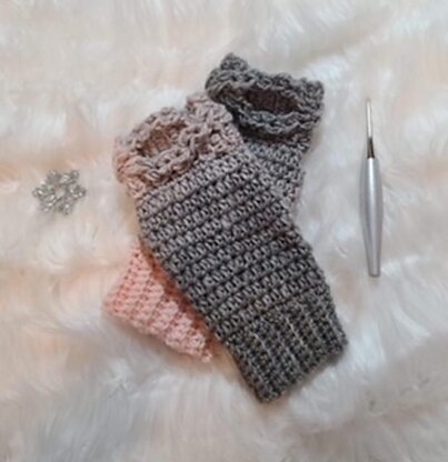 Lazy Cables Fingerless Gloves