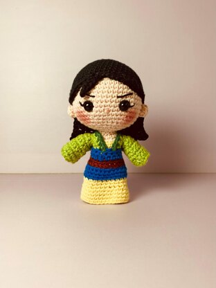 Flower Warrior Princess amigurumi