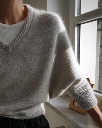 ROBIN Sweater I V-Neck