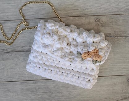 Mini Bag for a Flower Girl